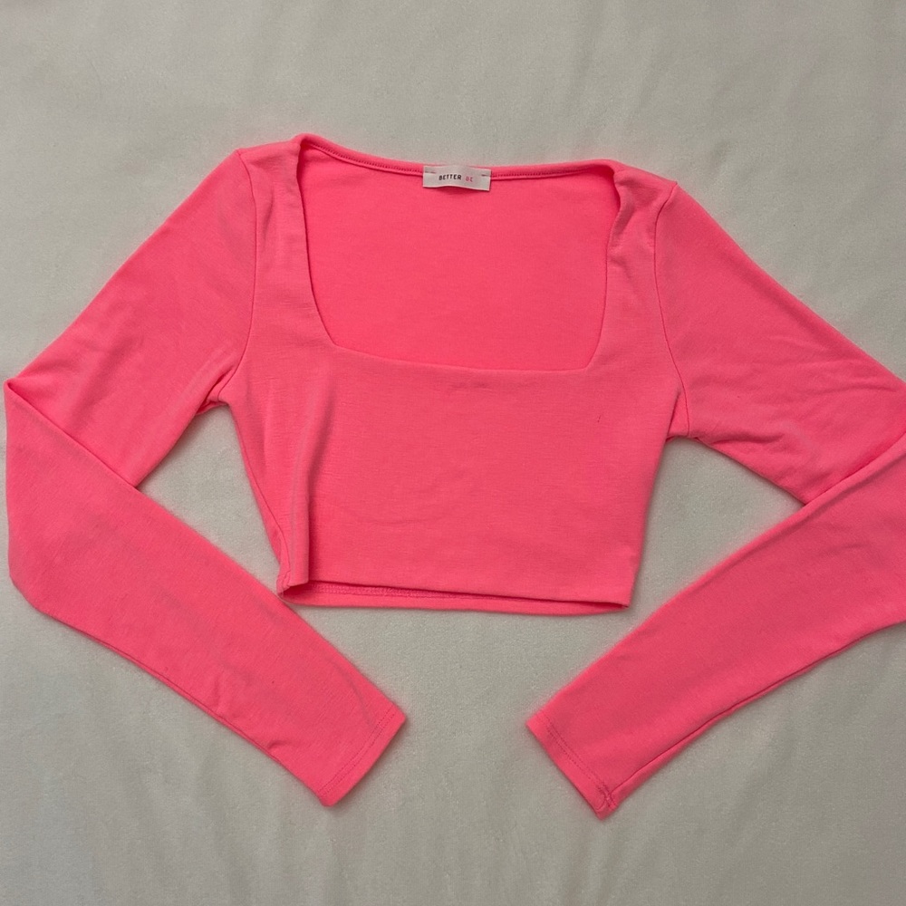 Laura’s Boutique crop top